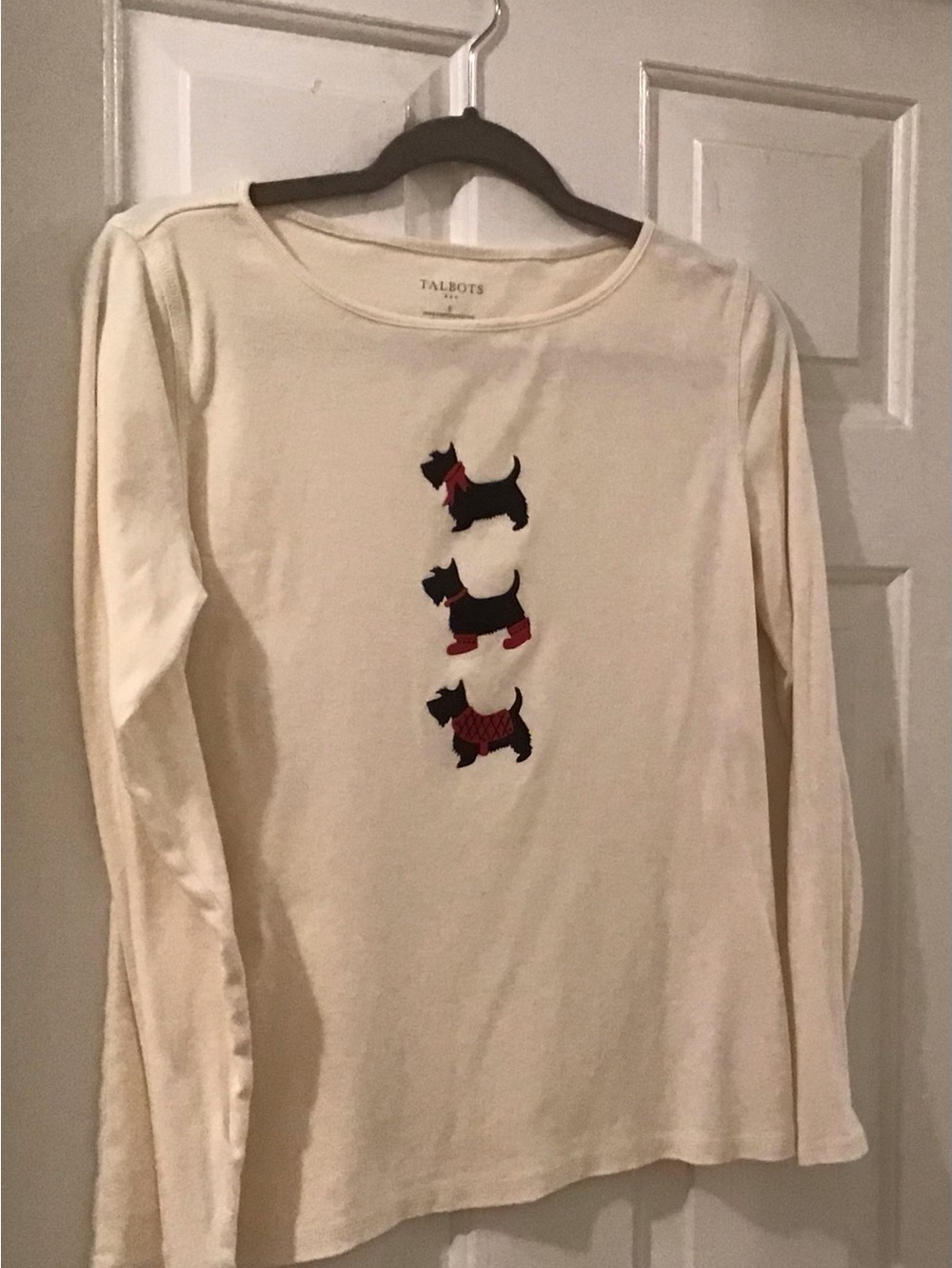 Talbots Cream Long Sleeve Tee with embroidered Scottie Dogs